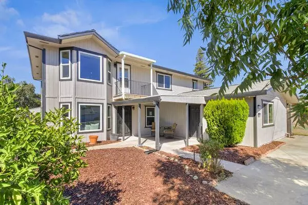 Carmichael, CA 95608,5643 Whitney AVE