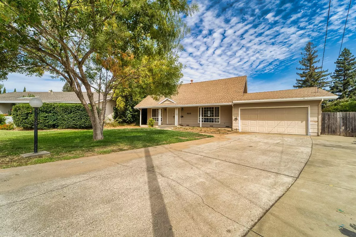 Yuba City, CA 95991,925 Starlite LN