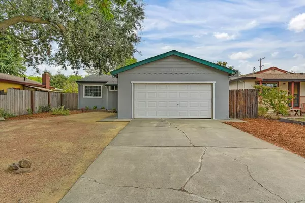 Davis, CA 95616,1402 Spruce LN
