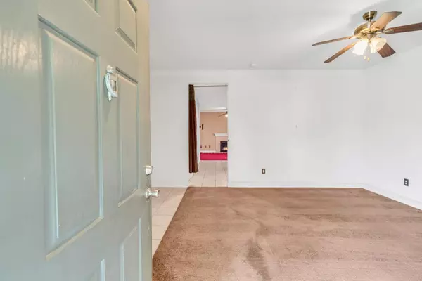 Sacramento, CA 95838,4820 Amber Leaf WAY