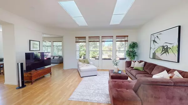 4057 Rose Creek RD, Roseville, CA 95747