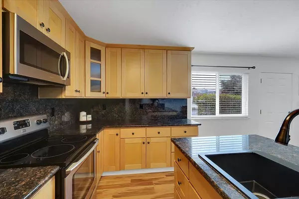 Citrus Heights, CA 95621,6533 Greenback LN #1