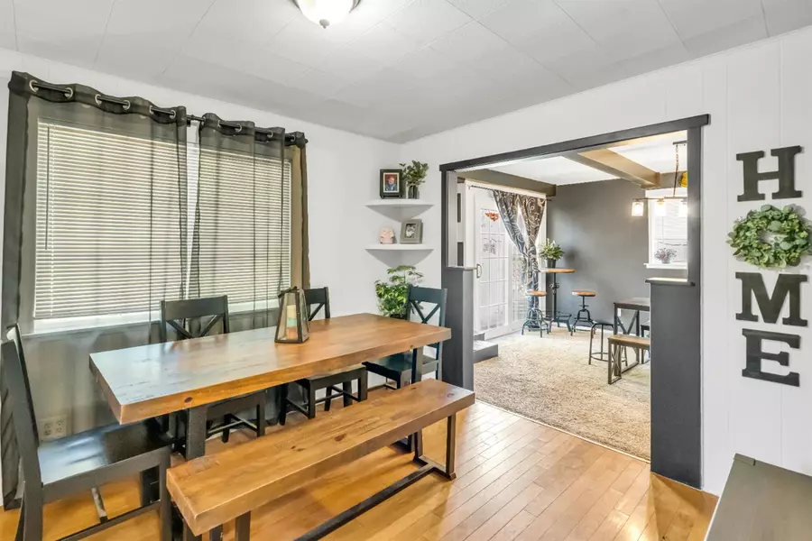 6757 Judistine DR, Fair Oaks, CA 95628
