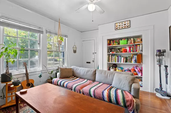 Sacramento, CA 95818,2533 Castro WAY