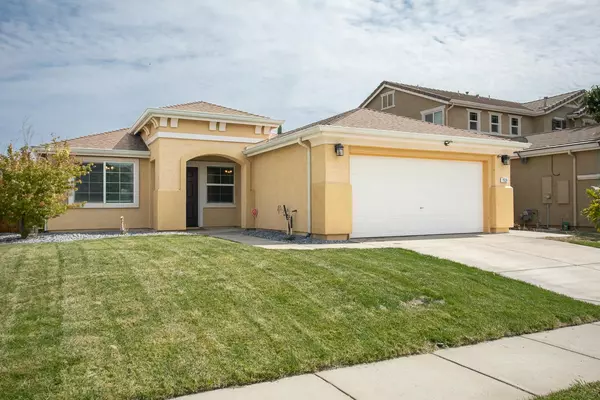 1529 Garnet WAY, Plumas Lake, CA 95961