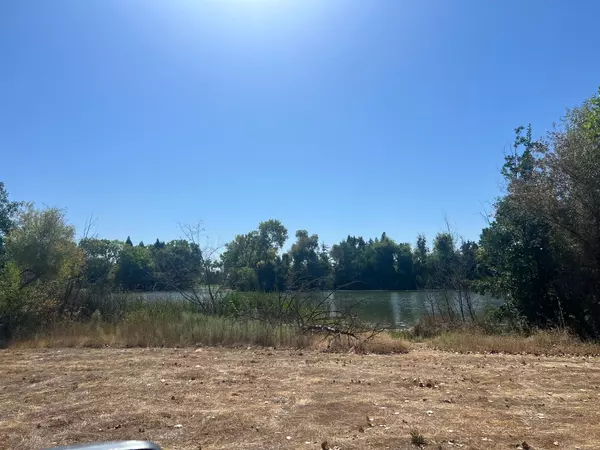 Sacramento, CA 95830,10526 Birch Ranch DR