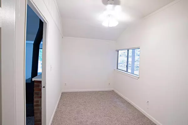 Somerset, CA 95684,6638 Summer WAY