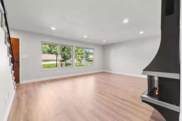 Carmichael, CA 95608,5971 Via Casitas