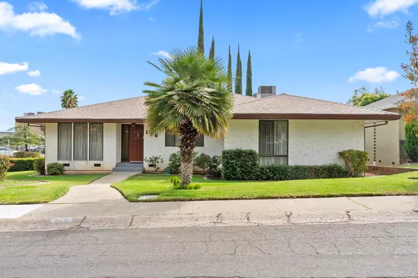 790 Blackwood ST, Sacramento, CA 95815