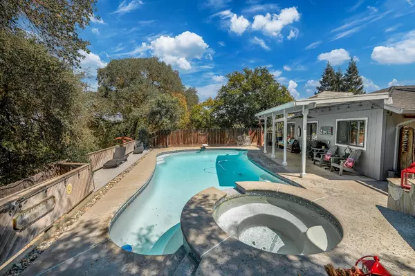 Oakdale, CA 95361,804 Hillswood CT