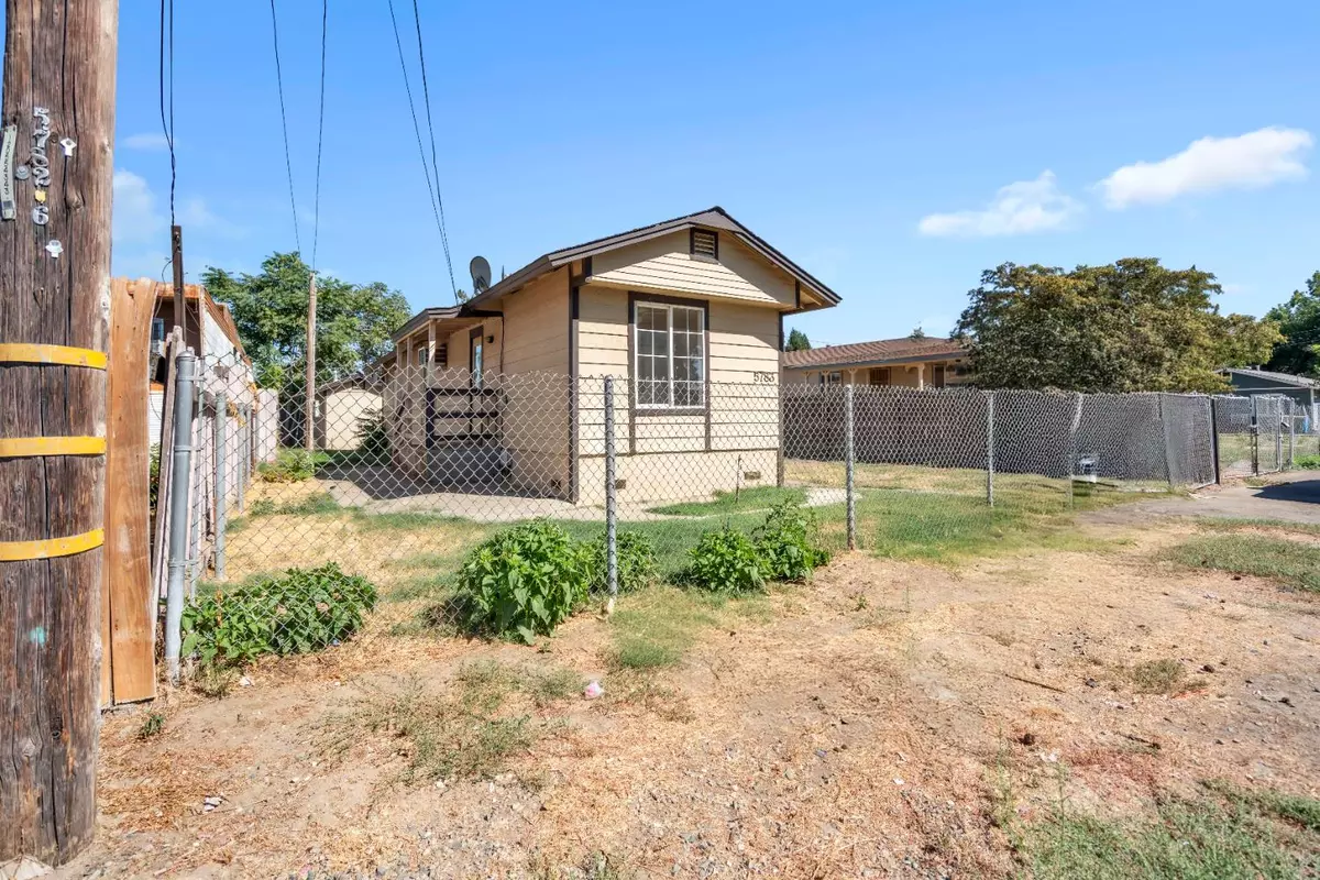 Olivehurst, CA 95961,5783 Riverside DR