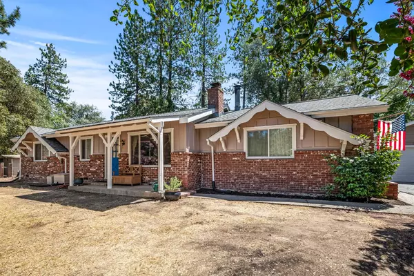 Diamond Springs, CA 95619,5761 Forest Lake RD