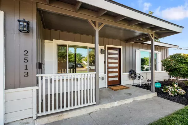 Sacramento, CA 95821,2513 Anna WAY