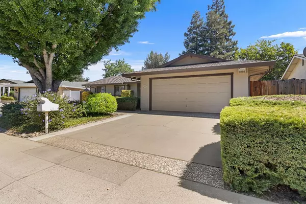 Modesto, CA 95350,3404 Tiffany LN