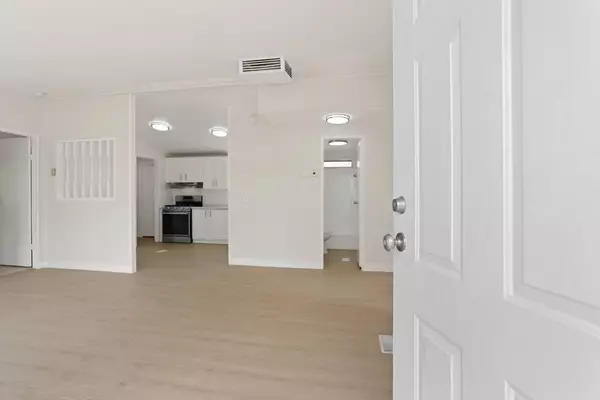 Copperopolis, CA 95228,923 Morado CIR