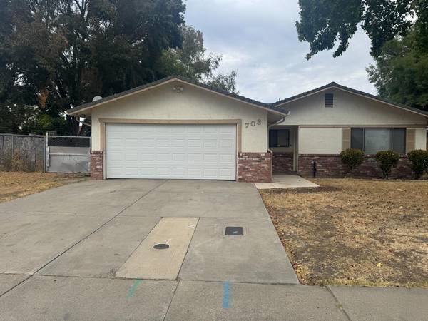 703 Prospector DR, Stockton, CA 95210