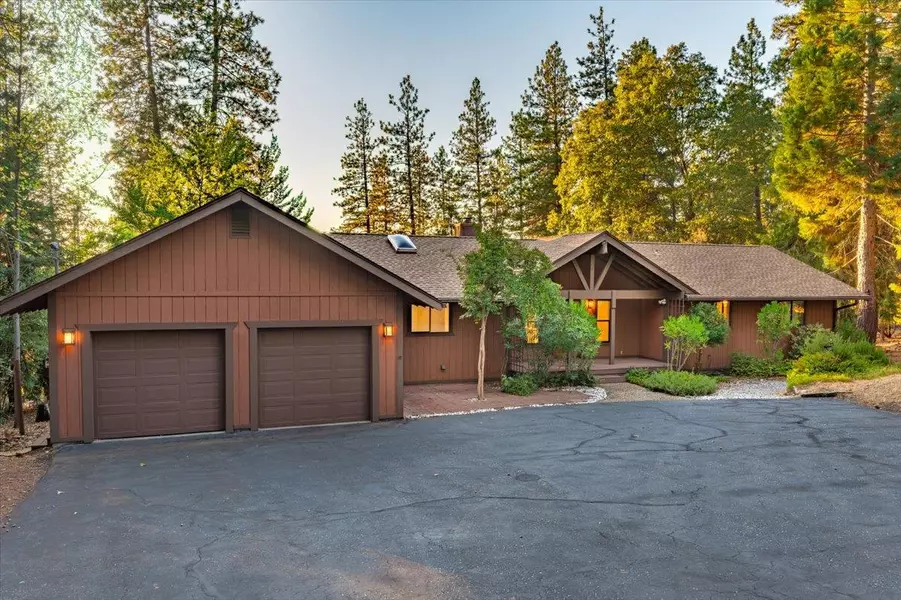20971 Tiger Tail RD, Grass Valley, CA 95949