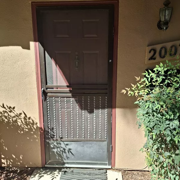 2007 Alta Loma ST, Davis, CA 95616