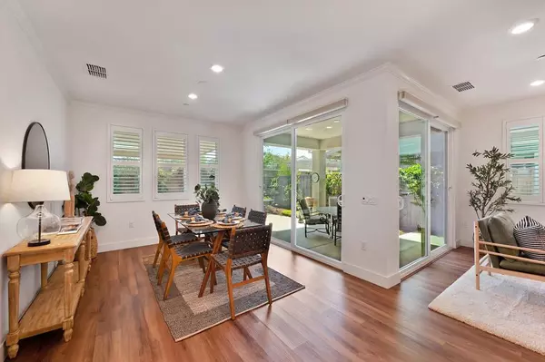 Roseville, CA 95747,2233 Gemini LN