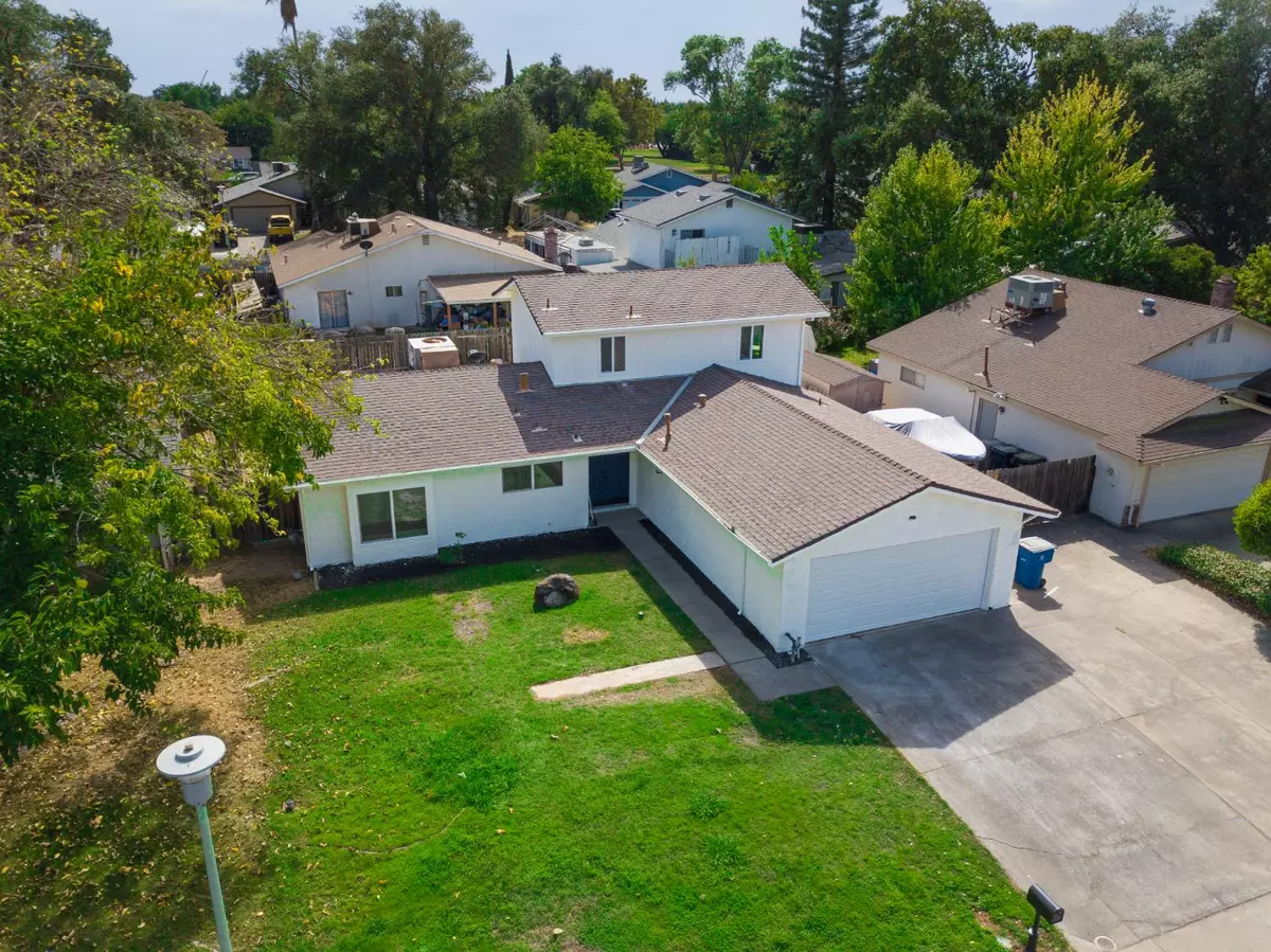 Sacramento, CA 95828,7606 Tierra Arbor WAY