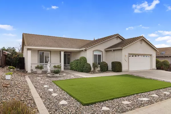 702 Pleasant Valley DR, Ione, CA 95640