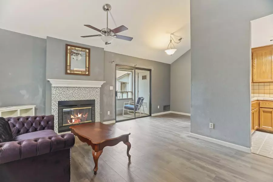 625 N Church ST #8, Lodi, CA 95240