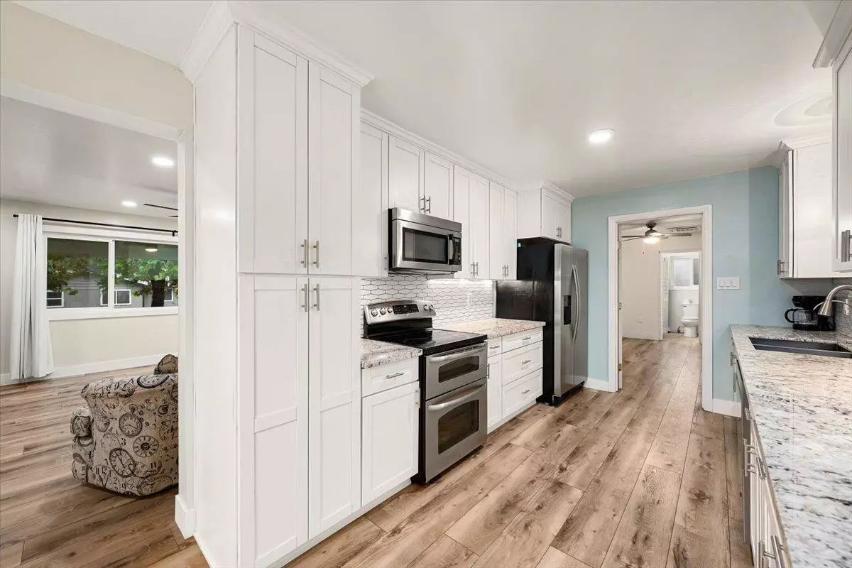 Foresthill, CA 95631,5923 Pond DR