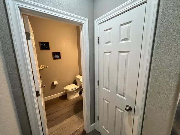 Elk Grove, CA 95757,10154 Cosby WAY