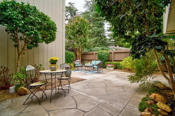 Sacramento, CA 95825,101 Dunbarton CIR