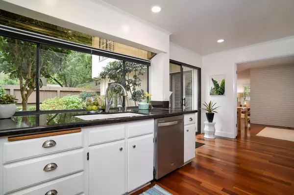 Sacramento, CA 95825,101 Dunbarton CIR