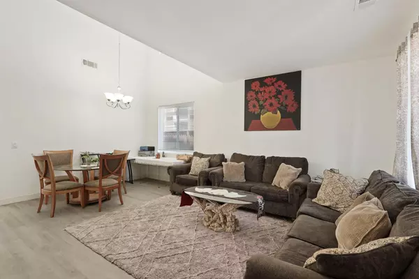 Antioch, CA 94531,5447 Benttree WAY