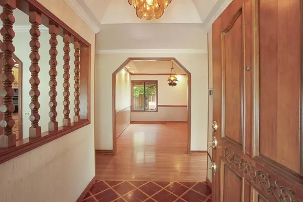 Lodi, CA 95242,324 Applewood DR