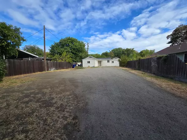 Modesto, CA 95354,334 Semple ST