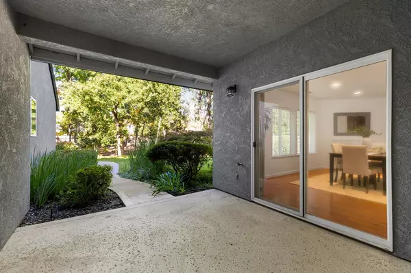 Cameron Park, CA 95682,2595 Meadow LN #4