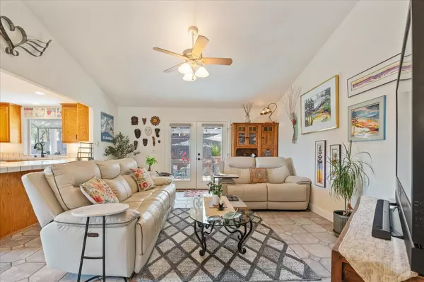 Angels Camp, CA 95222,234 Mistletoe CT