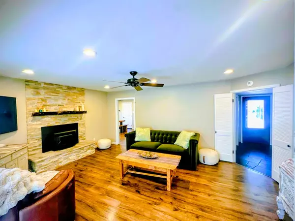 Placerville, CA 95667,820 Blue Bell CT