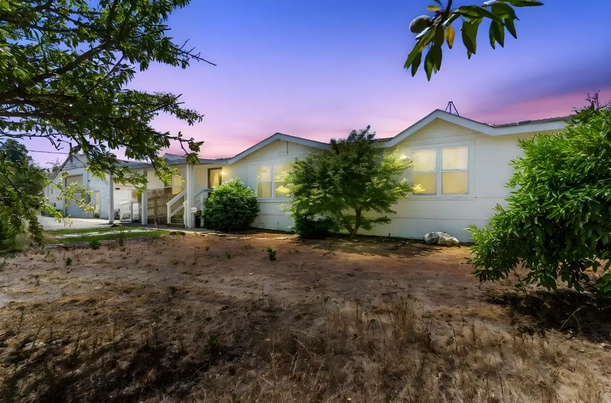 Modesto, CA 95356,1112 LADD RD