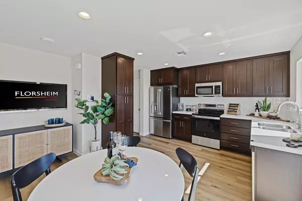 Turlock, CA 95380,444 Quarto DR