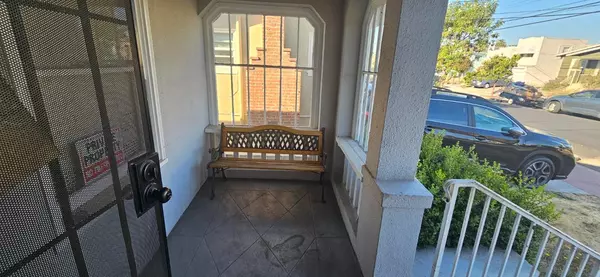 Oakland, CA 94605,2570 68th Ave
