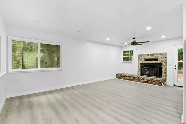 Pollock Pines, CA 95726,2869 Laurel DR