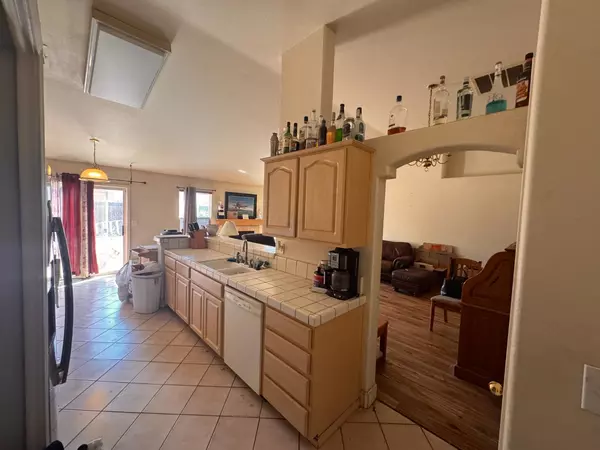 Ceres, CA 95307,3096 Castle Rock CT
