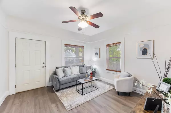 Sacramento, CA 95817,2739 Santa Clara