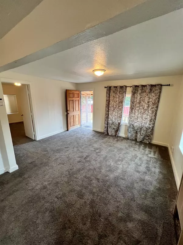 Modesto, CA 95354,811 Kerr AVE