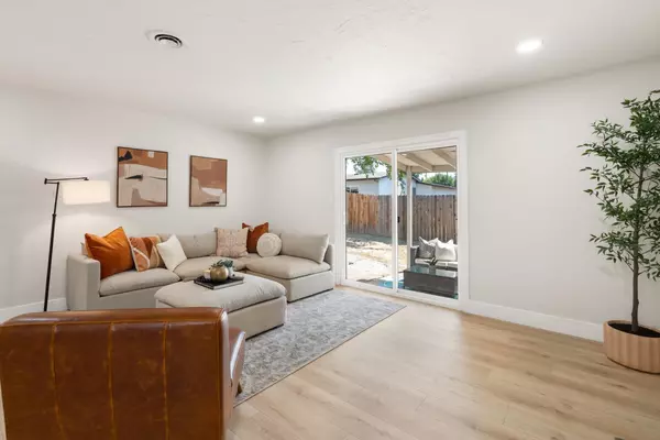 Roseville, CA 95661,1816 Wildwood WAY