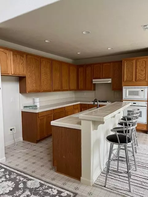 Elk Grove, CA 95757,6534 Oscar CIR