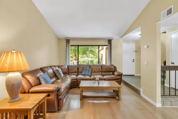 Citrus Heights, CA 95621,7025 Rancho Mirage CT