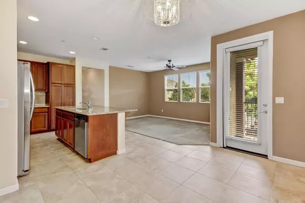 Folsom, CA 95630,206 Rivage CIR