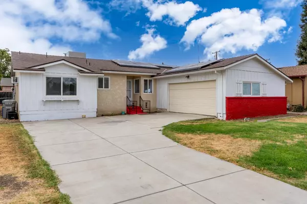 Los Banos, CA 93635,925 W J ST