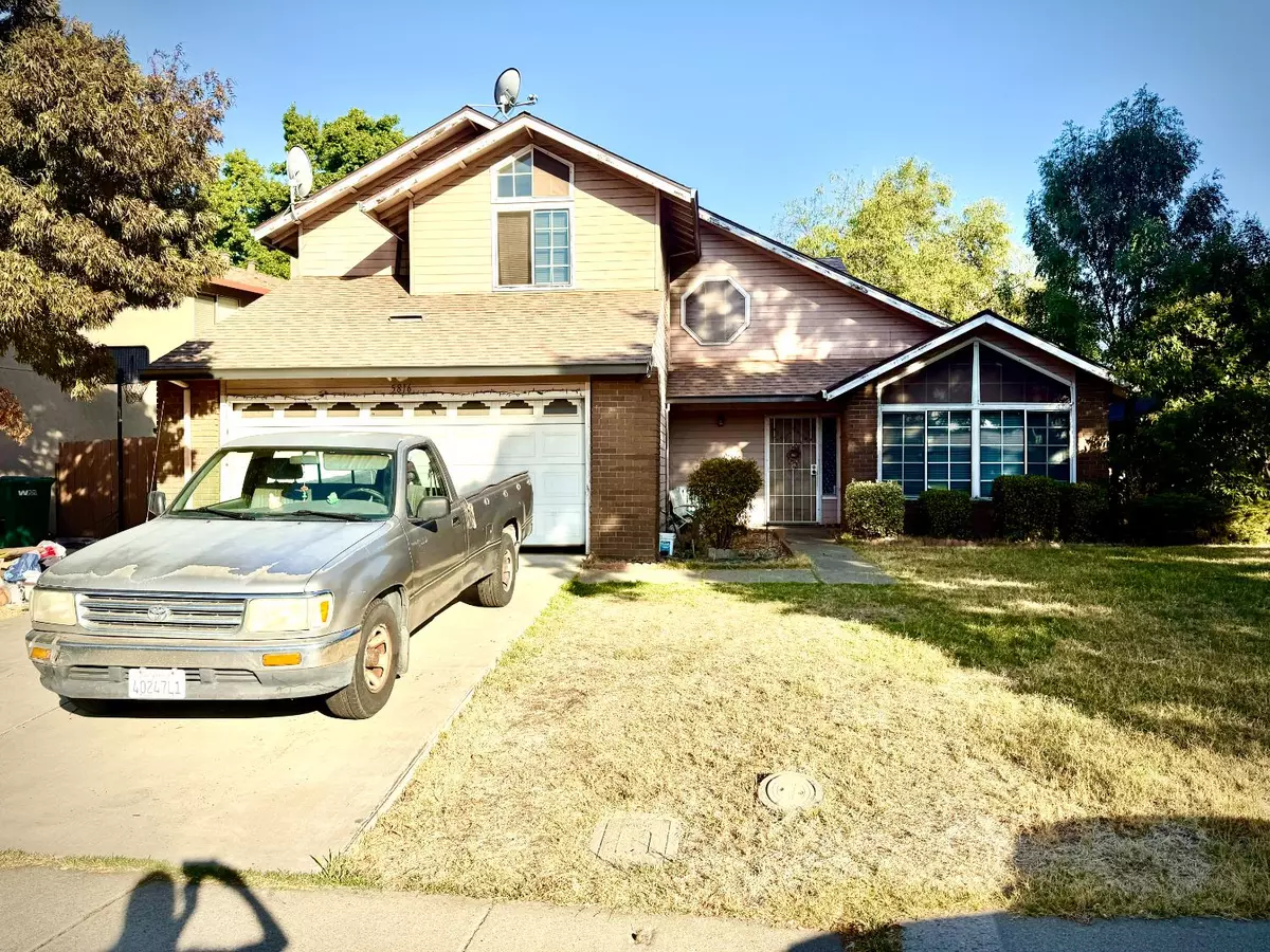 Stockton, CA 95210,5816 Caribbean Circle
