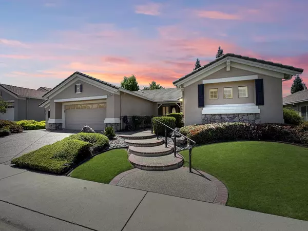 Lincoln, CA 95648,2645 Woodacre LN
